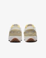Кроссовки Nike Waffle Debut Vintage DX2931-001 — изображение 5