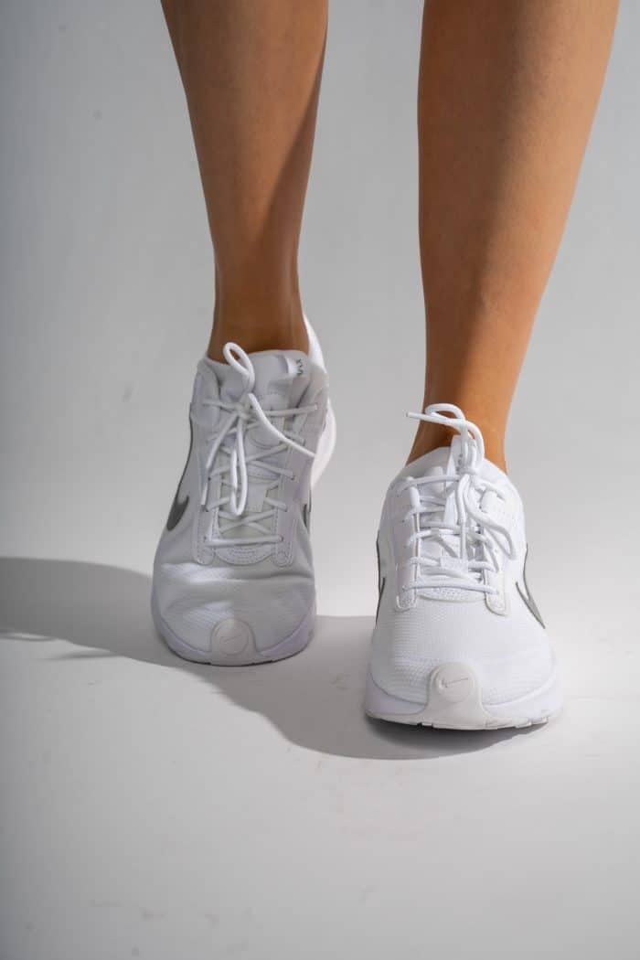 Кроссовки Nike Air Max INTRLK DV5695-100 — изображение 17