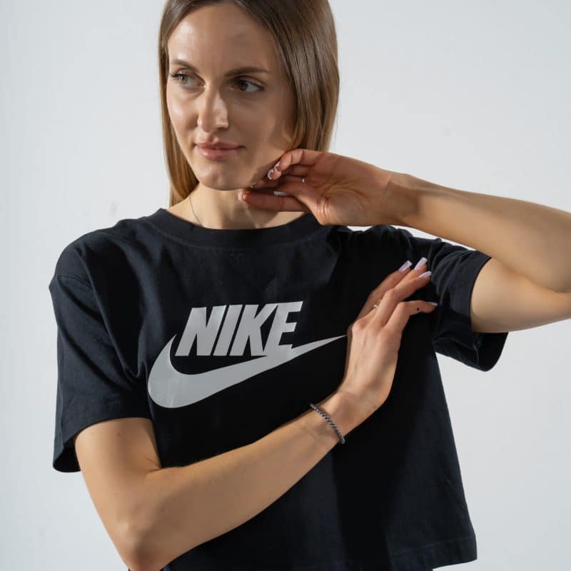 Nike Sportswear Essential Cropped Logo T-Shirt Black/White BV6175-010
