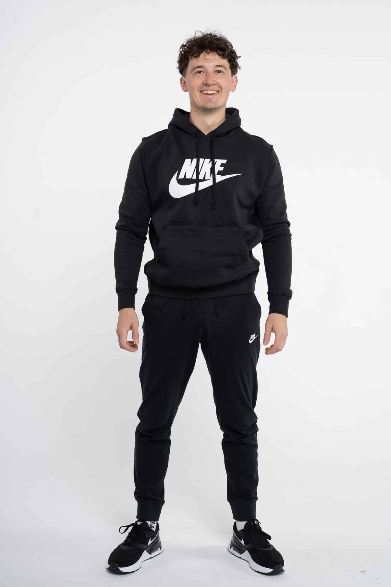 Худи Nike Sportswear Club Fleece Graphic Pullover Hoodie BV2973-010 Худи Nike Sportswear Club Fleece Graphic Pullover Hoodie BV2973-010