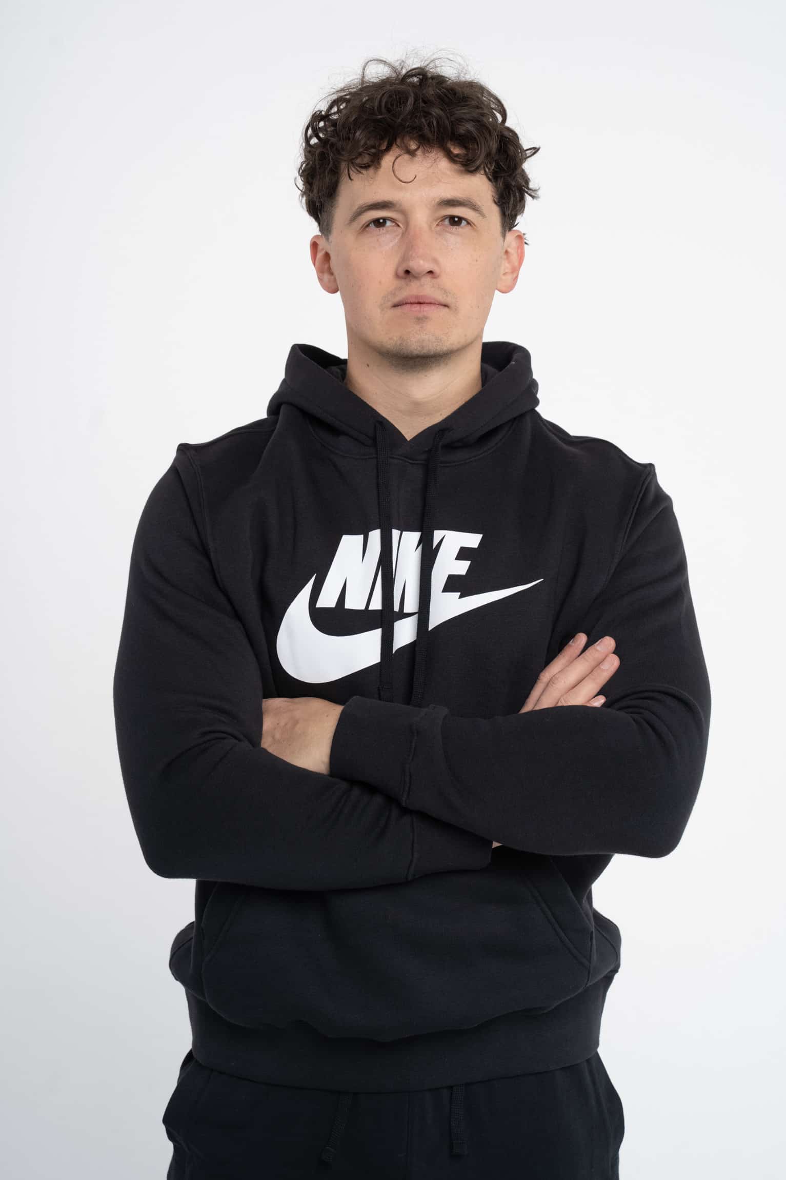Худи Nike Sportswear Club Fleece Graphic Pullover Hoodie BV2973-010 Худи Nike Sportswear Club Fleece Graphic Pullover Hoodie BV2973-010