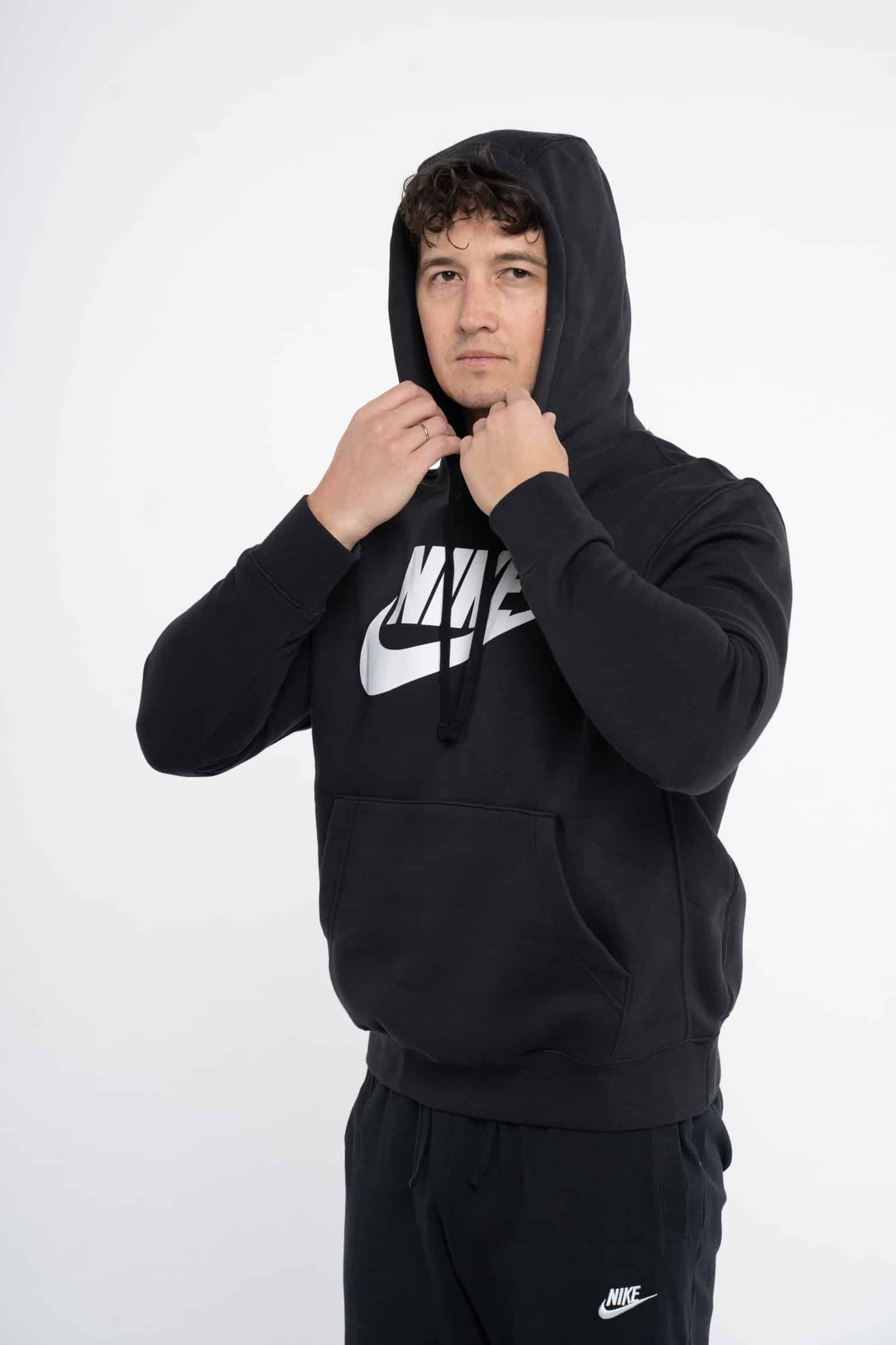 Худи Nike Sportswear Club Fleece Graphic Pullover Hoodie BV2973-010 Худи Nike Sportswear Club Fleece Graphic Pullover Hoodie BV2973-010