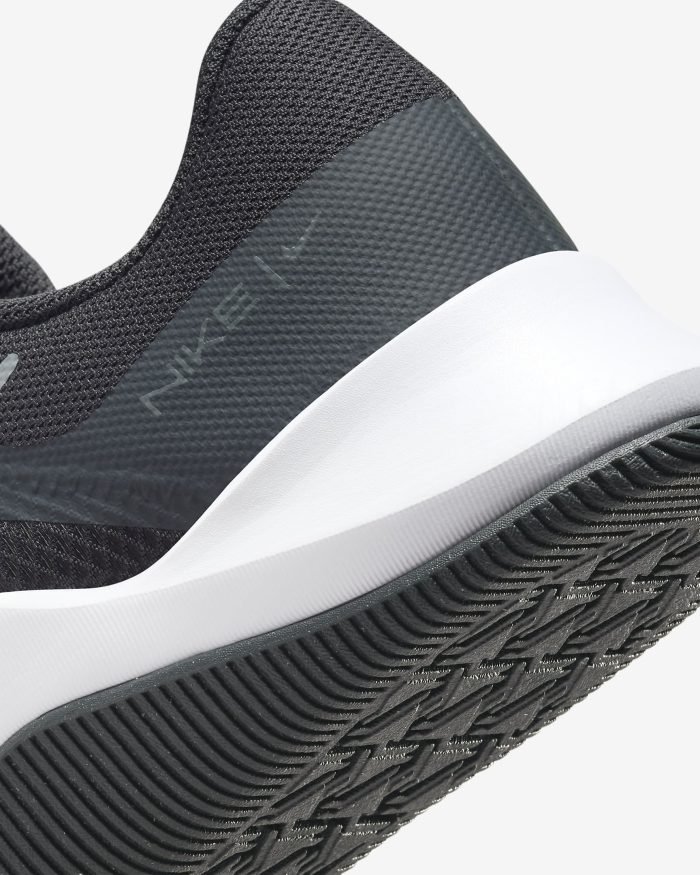 Кроссовки Nike MC Trainer 2 DM0823-011 — изображение 4